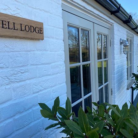 The Shepherds Huts & The Well Lodge At Ormesby Manor Ormesby Saint Michael Экстерьер фото